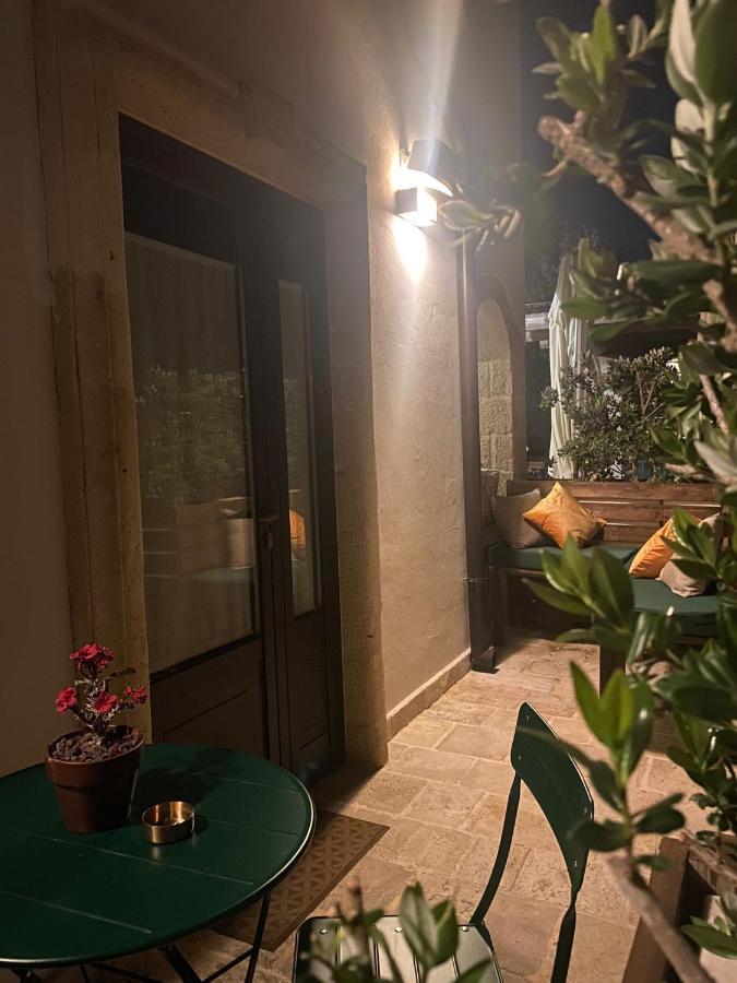 ポリニャーノ・ア・マーレ Oppure - Masseria Moderna Bed & Breakfast エクステリア 写真