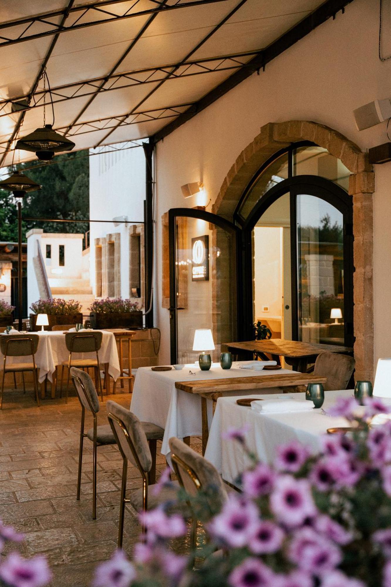 Oppure - Masseria Moderna ポリニャーノ・ア・マーレ エクステリア 写真